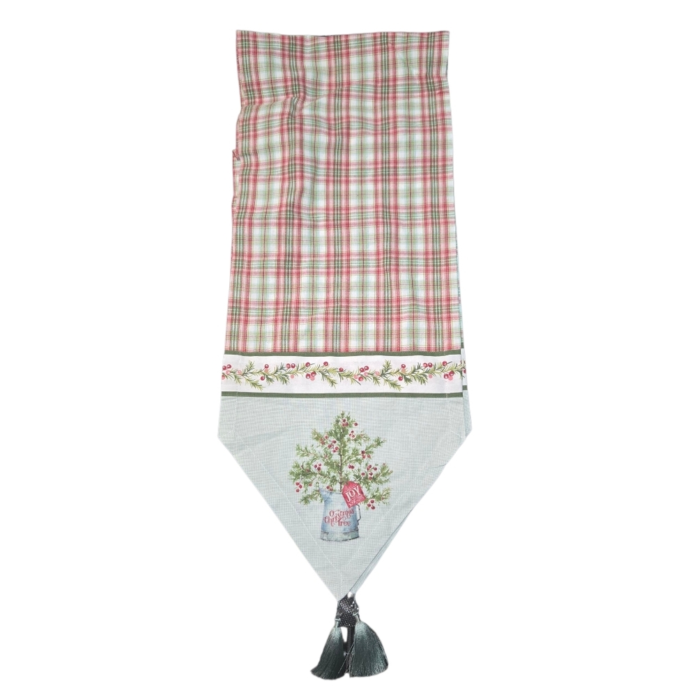 Kay Dee Designs Plaid Christmas Runner